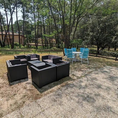 Apartment Superbe Dans La Pinede, Proche Ocean *